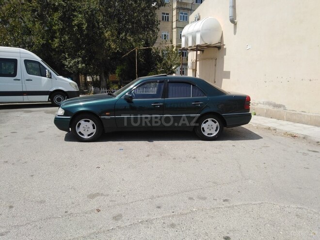 Mercedes C 200 1995, 336,234 km - 2.0 l - Bakı