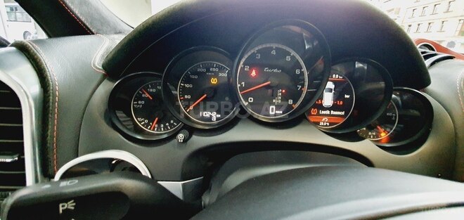 Porsche Cayenne GTS 2011, 110,000 km - 4.8 l - Bakı