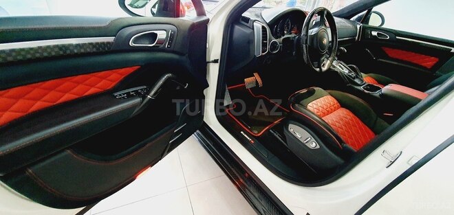 Porsche Cayenne GTS 2011, 110,000 km - 4.8 l - Bakı