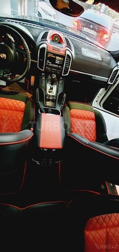 Porsche Cayenne GTS 2011, 110,000 km - 4.8 l - Bakı