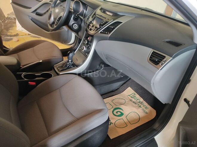 Hyundai Elantra 2014, 128,000 km - 1.8 l - Şəmkir