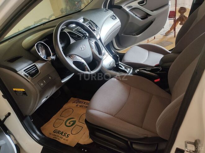 Hyundai Elantra 2014, 128,000 km - 1.8 l - Şəmkir