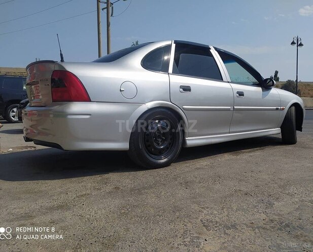 Opel Vectra 1999, 375,000 km - 1.8 л - Sumqayıt