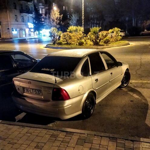 Opel Vectra 1999, 375,000 km - 1.8 л - Sumqayıt