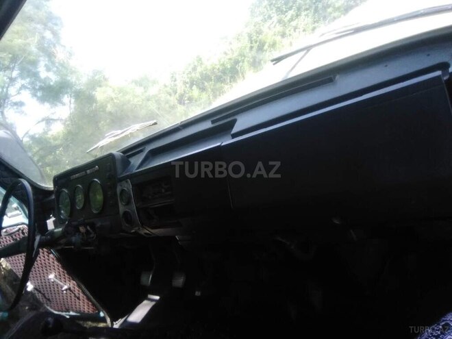 ZIL 431412 1992, 7,000 km - 0.8 l - Mingəçevir