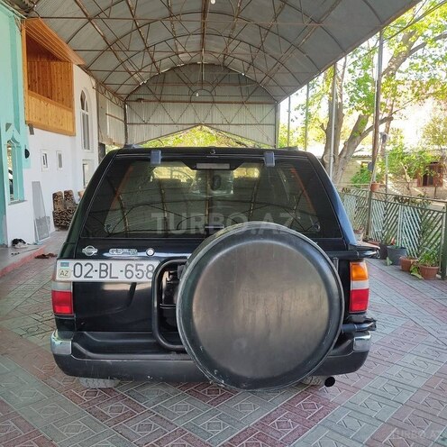 Nissan Terrano 1997, 280,000 km - 3.2 l - Bərdə