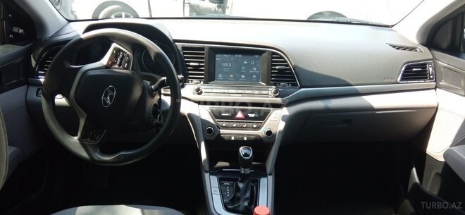 Hyundai Elantra 2017, 163,000 km - 2.0 л - Bakı