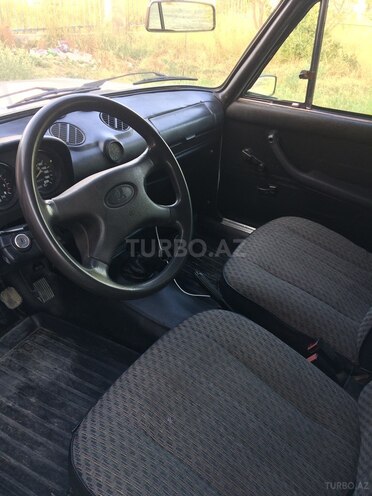 LADA (VAZ) 2106 2000, 130,000 km - 1.6 l - Yevlax
