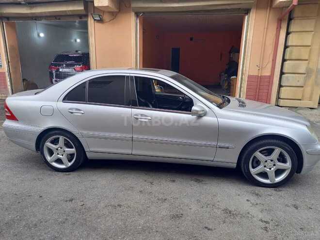 Mercedes C 240 2002, 200,000 km - 2.6 l - Bakı