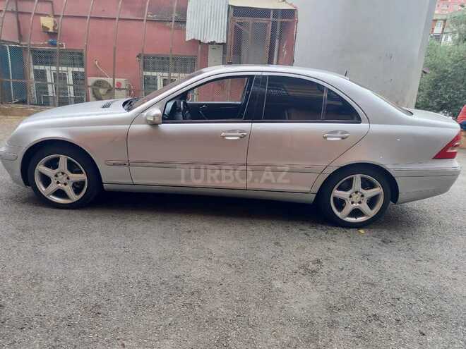 Mercedes C 240 2002, 200,000 km - 2.6 l - Bakı