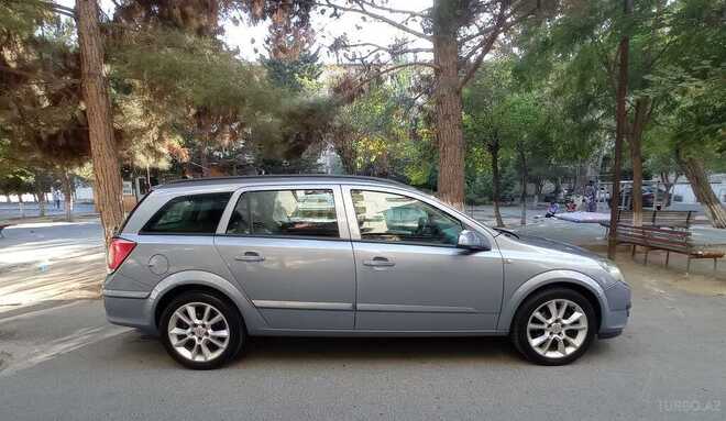 Opel Astra 2005, 161,000 km - 1.6 l - Bakı