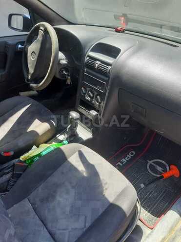 Opel Astra 2000, 250,000 km - 1.6 l - Bakı