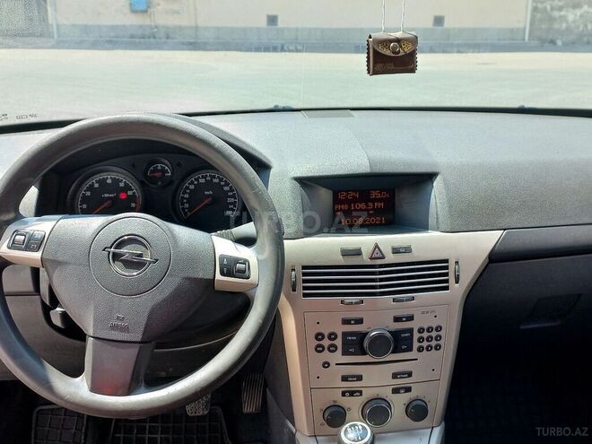 Opel Astra 2007, 193,000 km - 1.4 l - Bakı