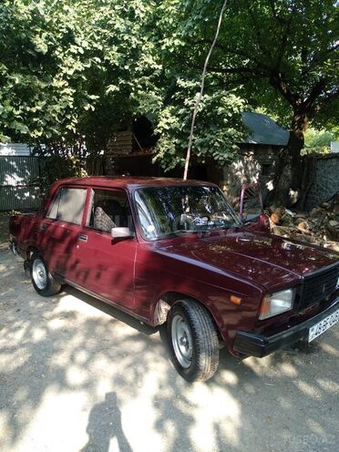 LADA (VAZ) 2107 2005, 140,000 km - 1.6 л - Oğuz