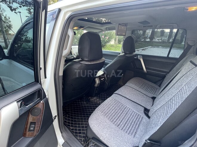 Toyota Prado 2010, 190,000 km - 4.0 l - Bakı