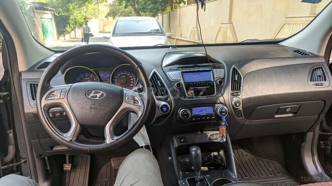 Hyundai ix35 2010, 156,000 km - 2.4 l - Bakı