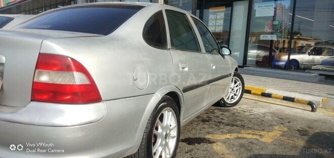 Opel Vectra 1997, 321,251 km - 1.8 l - Bakı