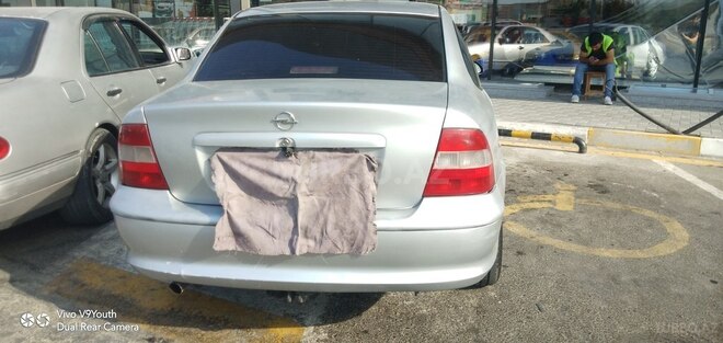 Opel Vectra 1997, 321,251 km - 1.8 l - Bakı