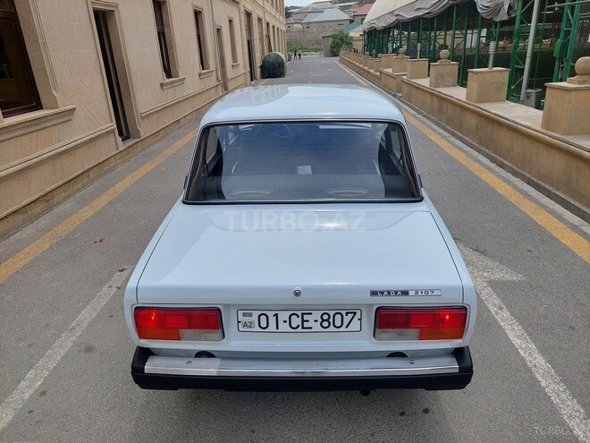 LADA (VAZ) 2107 2005, 256,000 km - 1.6 l - Bakı