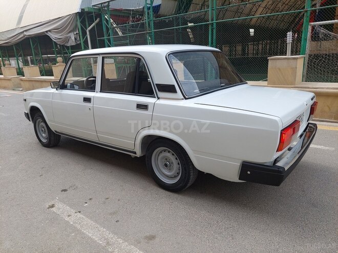 LADA (VAZ) 2107 2005, 256,000 km - 1.6 l - Bakı