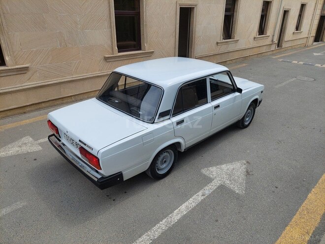 LADA (VAZ) 2107 2005, 256,000 km - 1.6 l - Bakı