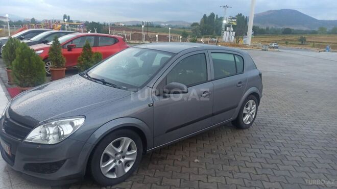 Opel Astra 2008, 180,000 km - 1.4 l - Bakı