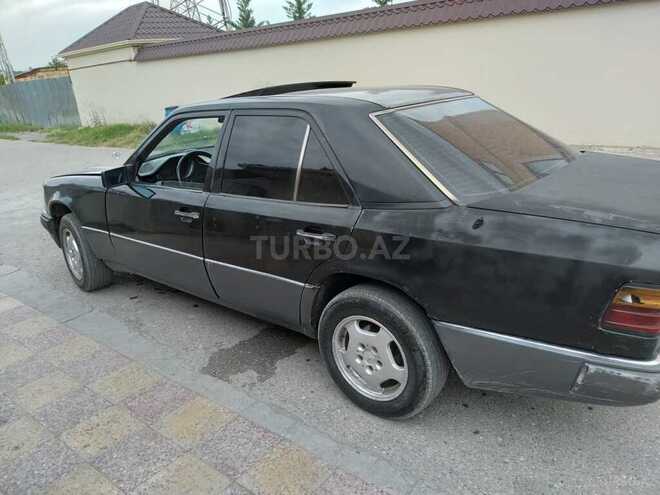 Mercedes E 250 1992, 550,000 km - 0.3 l - Quba