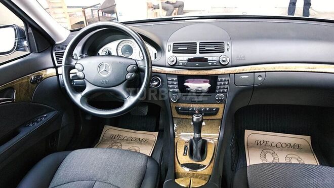 Mercedes E 200 2007, 174,300 km - 1.8 l - Bakı