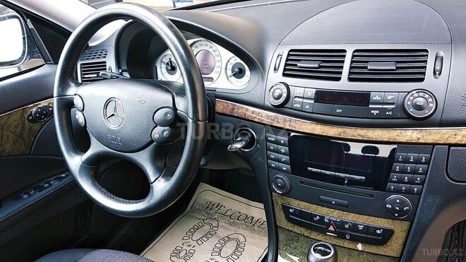 Mercedes E 200 2007, 174,300 km - 1.8 l - Bakı