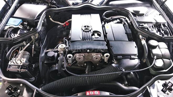 Mercedes E 200 2007, 174,300 km - 1.8 l - Bakı