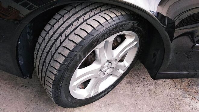 Mercedes E 200 2007, 174,300 km - 1.8 l - Bakı