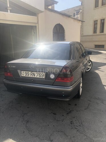 Mercedes C 240 1998, 282,000 km - 2.4 l - Bakı