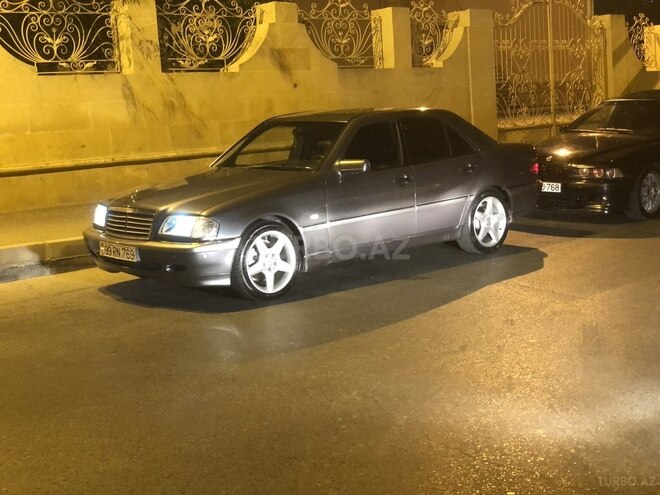 Mercedes C 240 1998, 282,000 km - 2.4 l - Bakı