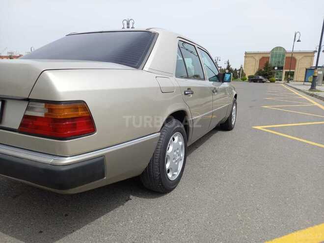 Mercedes E 300 1991, 360,000 km - 0.3 l - Bakı