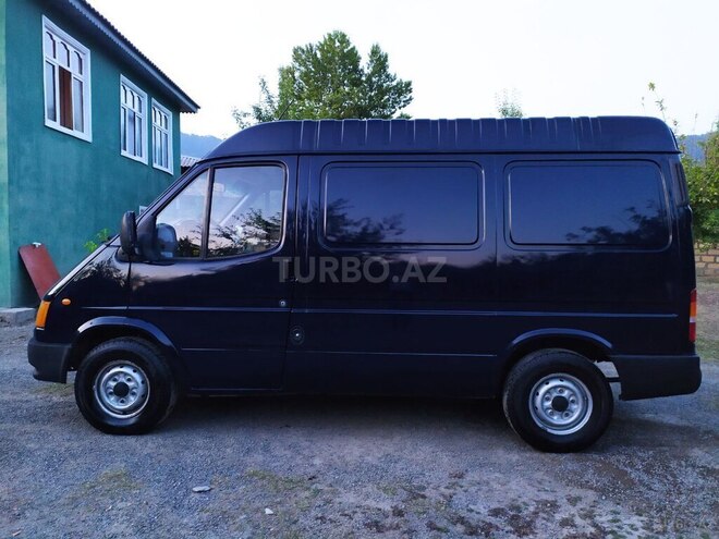Ford Transit 1999, 525,000 km - 2.5 l - Qəbələ