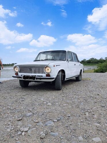 LADA (VAZ) 21011 1983, 178,000 km - 1.6 l - Gəncə