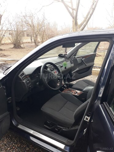 Mercedes E 240 2001, 300,000 km - 2.6 l - Bakı