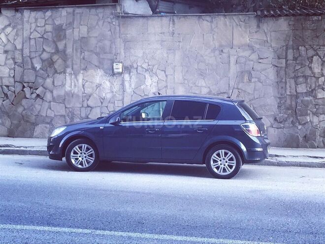 Opel Astra 2009, 283,000 km - 1.3 л - Bakı