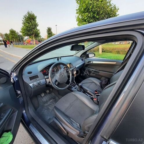 Opel Astra 2009, 283,000 km - 1.3 л - Bakı