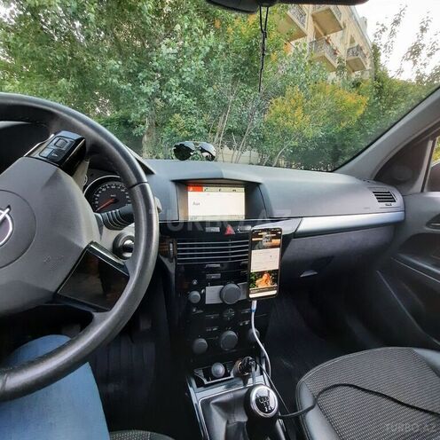 Opel Astra 2009, 283,000 km - 1.3 л - Bakı