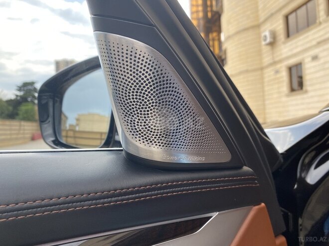BMW 750 2017, 82,000 km - 4.4 l - Bakı