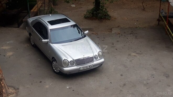 Mercedes E 240 1998, 362,000 km - 2.4 л - Bakı