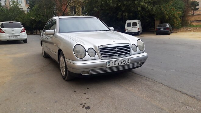 Mercedes E 240 1998, 362,000 km - 2.4 л - Bakı