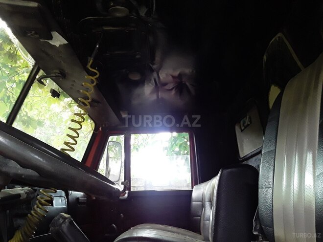 KamAz 55111 1990, 300,000 km - 11.0 л - Qəbələ