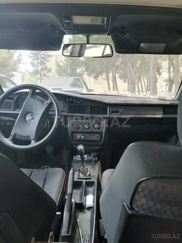 Mercedes 190 1991, 284,395 km - 2.0 l - Sumqayıt