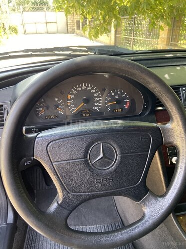 Mercedes C 180 1998, 261,693 km - 1.8 l - Ağcabədi