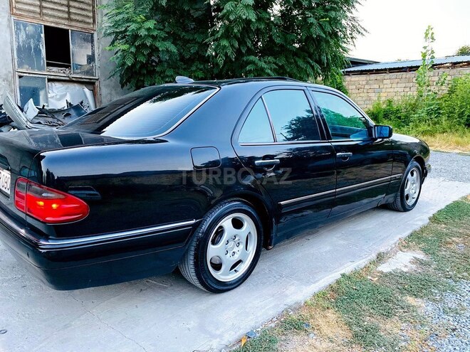 Mercedes E 280 1997, 360,200 km - 2.8 l - Göyçay