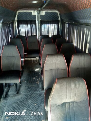 Mercedes 208 D 1990, 275,000 km - 2.3 l - Sumqayıt