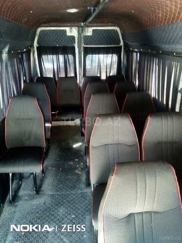 Mercedes 208 D 1990, 275,000 km - 2.3 l - Sumqayıt