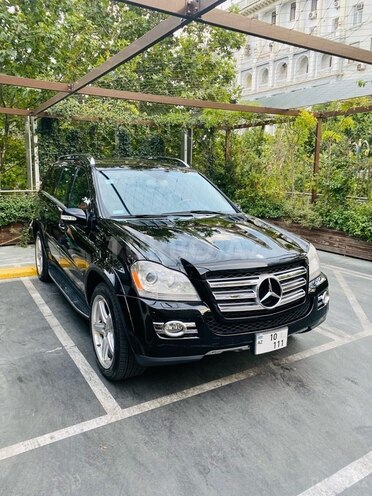 Mercedes GL 550 2007, 258,000 km - 5.5 l - Bakı